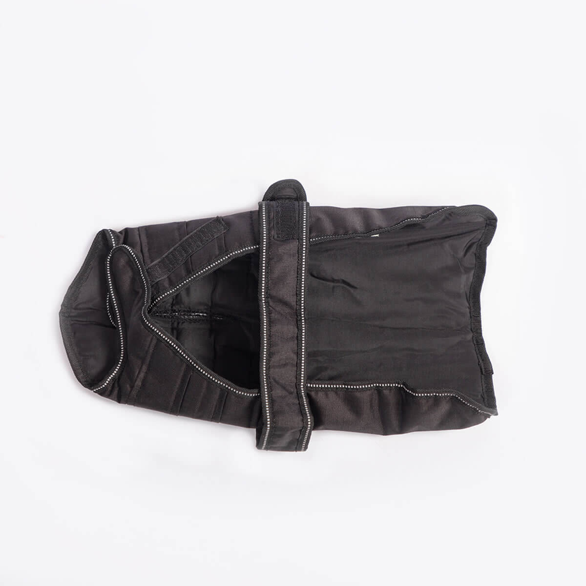 Danish Design Harness Friendly Dog Coat in Black - Image 6