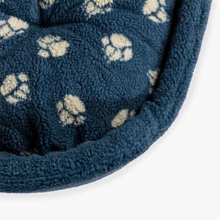 Danish Design Sherpa Fleece Harbour Paw Slumber Bed - Image 3
