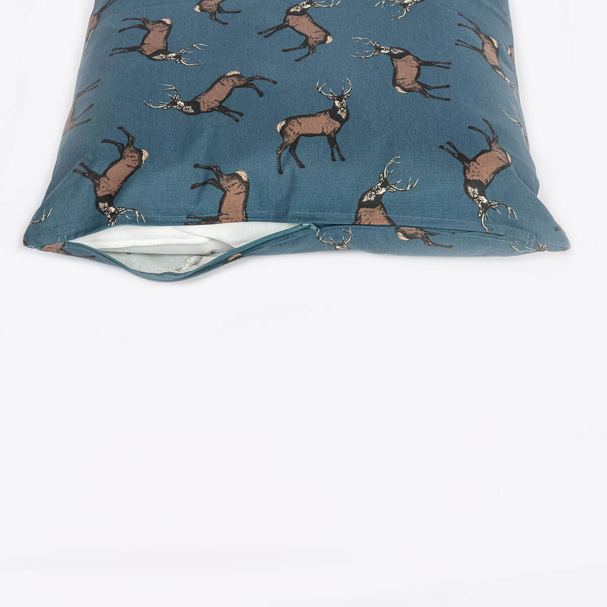 Danish Design Woodland Print Deep Duvet Dog Bed - Image 5