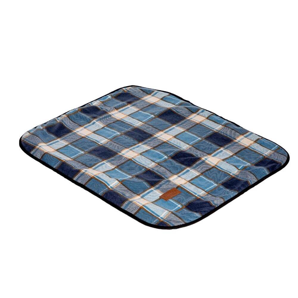 FatFace Fleece Check Pet Blanket - Image 3