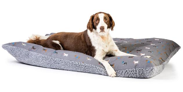 FatFace Marching Dogs Deep Duvet Dog Bed - Spare Cover - Image 3