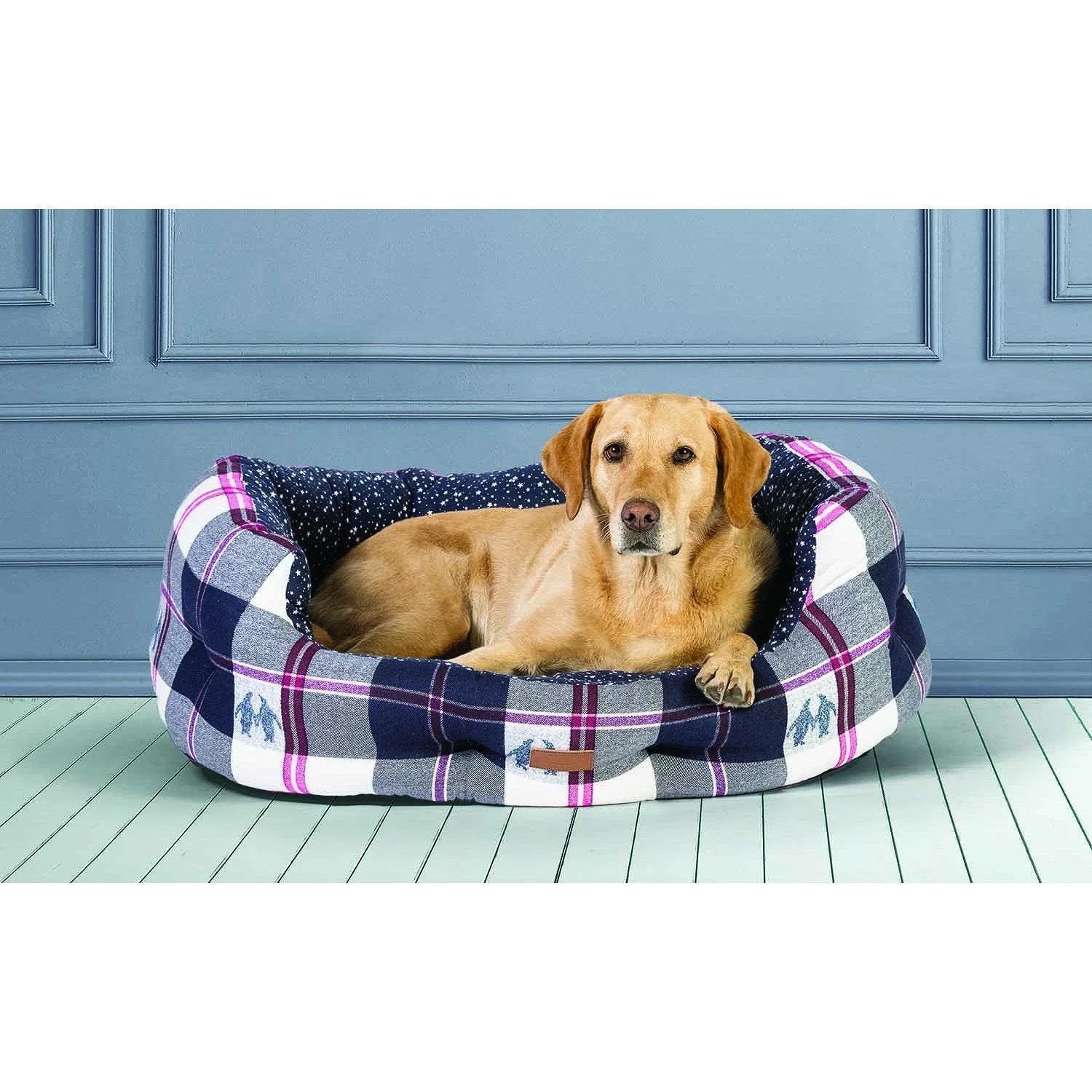 FatFace Penguin Check Deluxe Slumber Dog Bed - Image 3