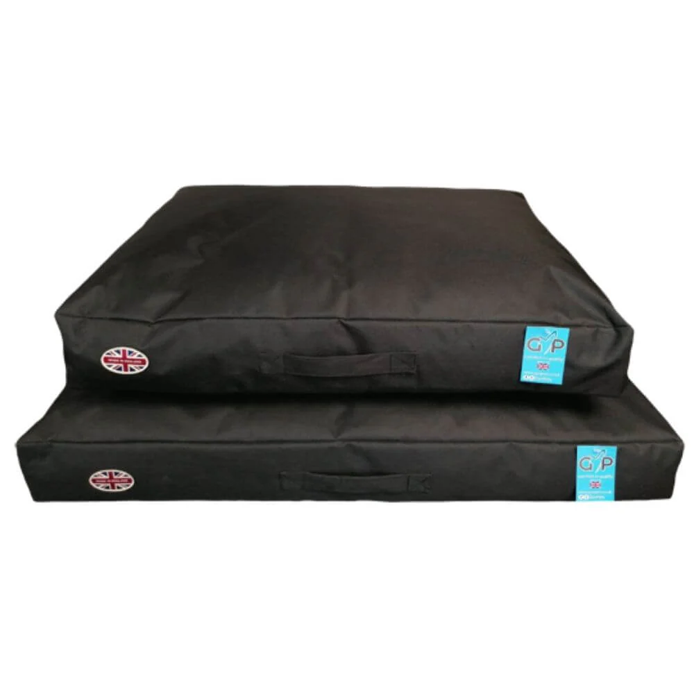 Gor Pets Waterproof Outdoor Sleeper Dog Bed - Various Colours - Image 2