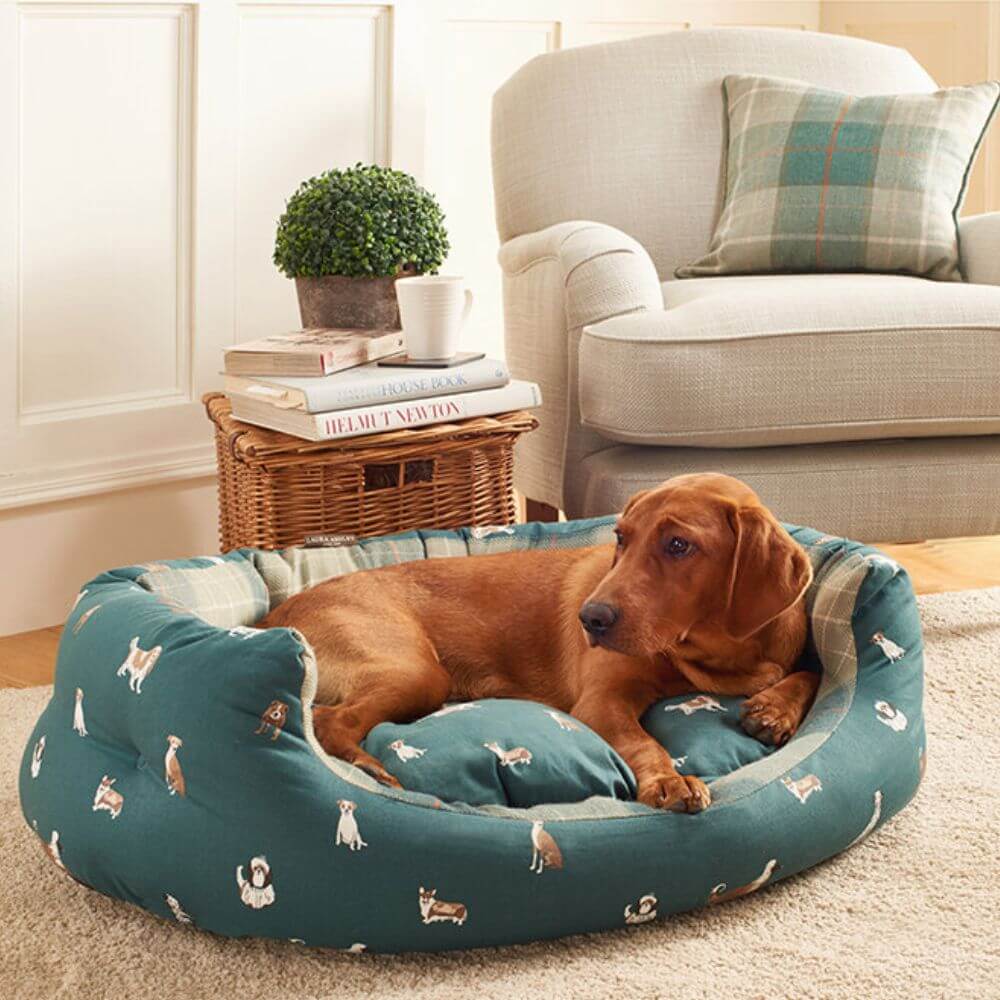 Laura Ashley Park Dogs Deluxe Slumber Dog Bed - Image 2