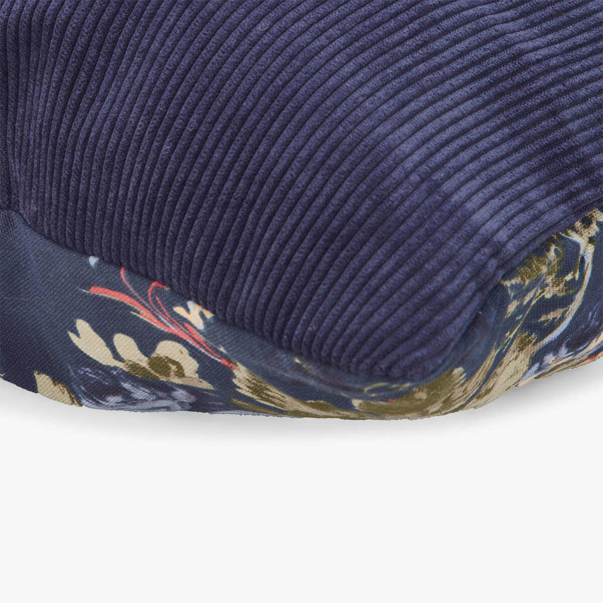 Laura Ashley Rosemore Deep Duvet Dog Bed - Image 5