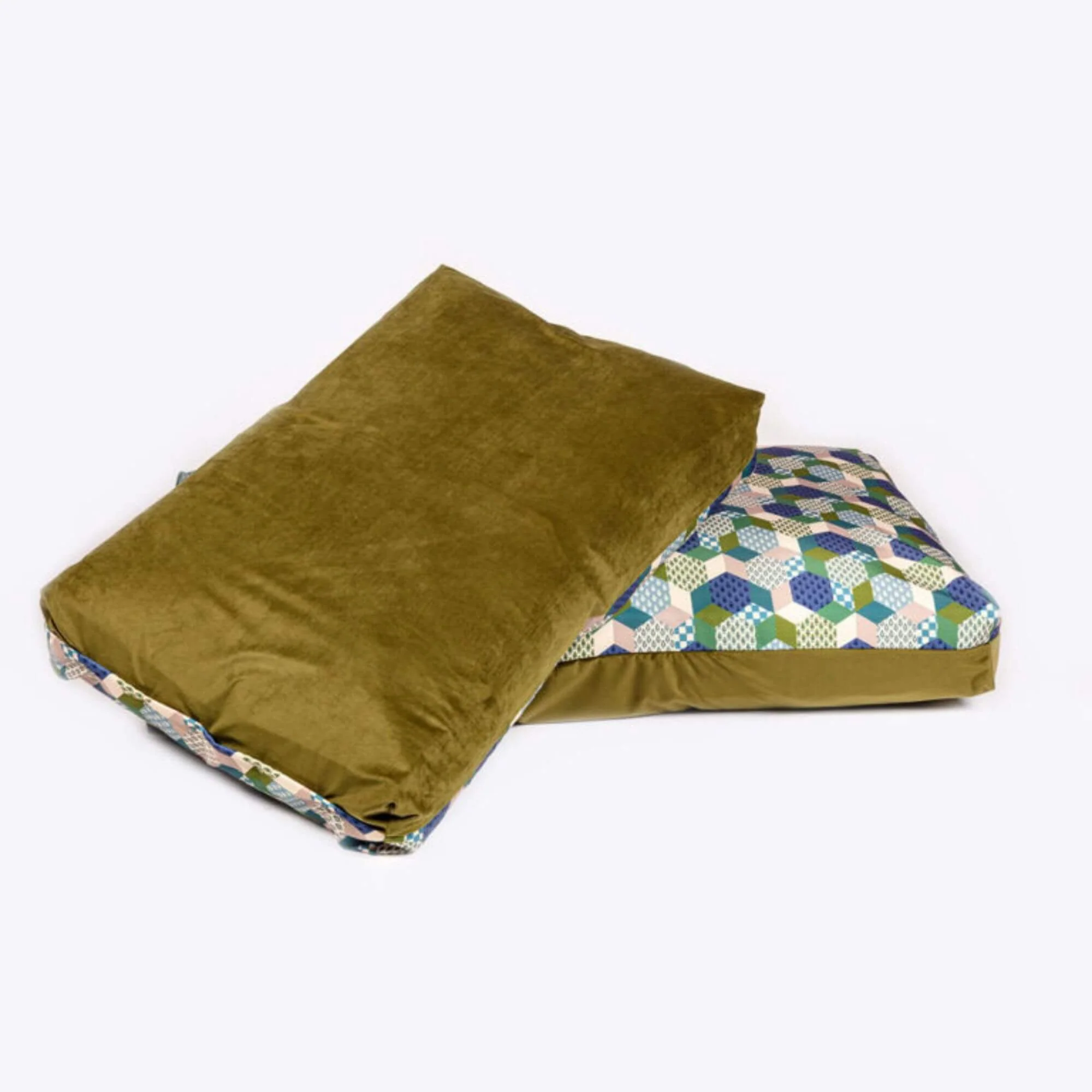 Laura Ashley Thistle Patchwork Duvet Dog Bed - Image 3