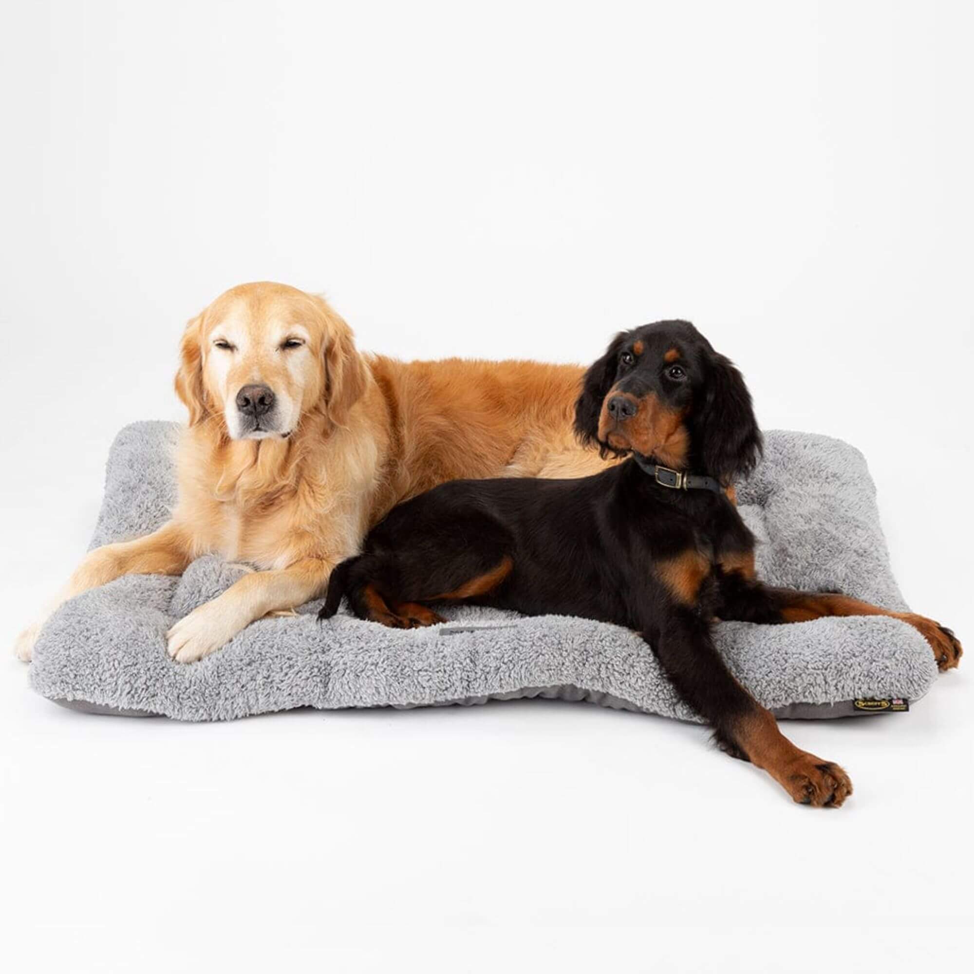 Scruffs Cosy Crate Mat in Grey - Image 5