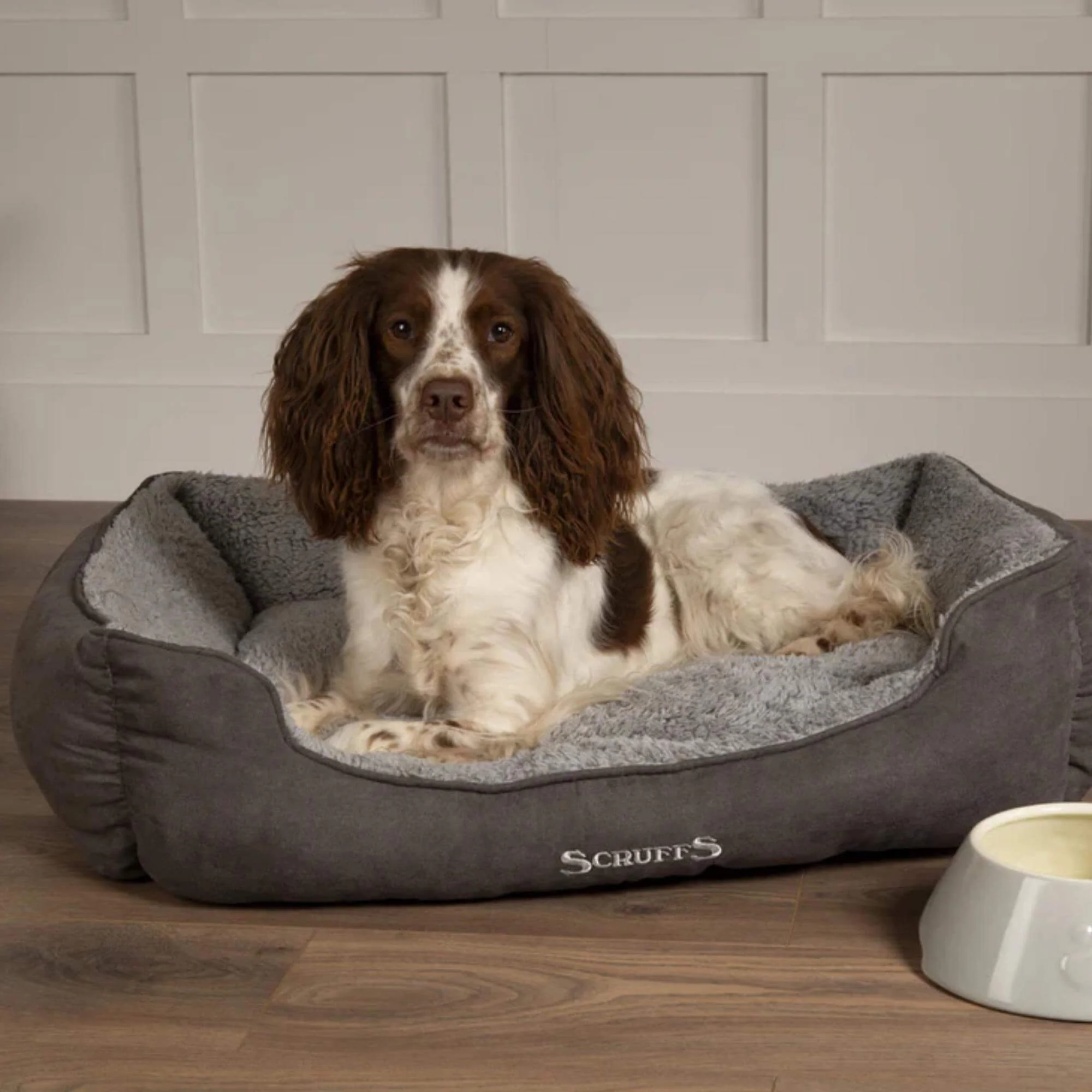 Scruffs Cosy Soft-Walled Dog Bed in Grey - Image 3
