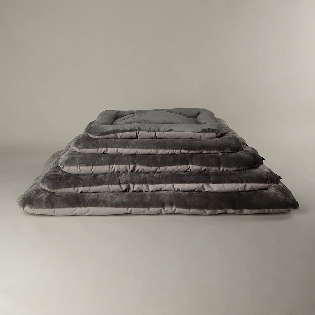 Scruffs Expedition Reversible Water Resistant Crate Mat - Image 6