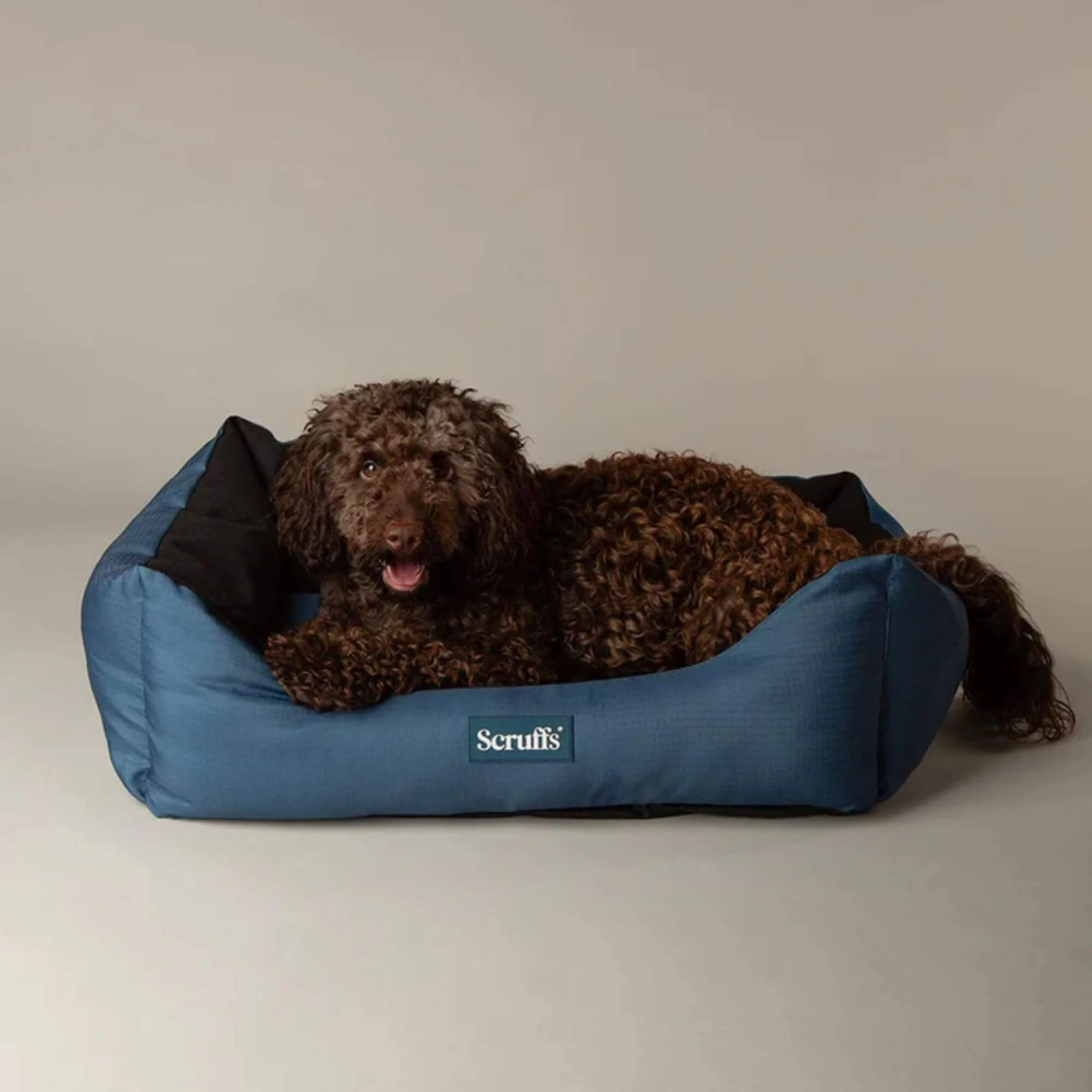 Scruffs Expedition Waterproof Box Bed - Image 3