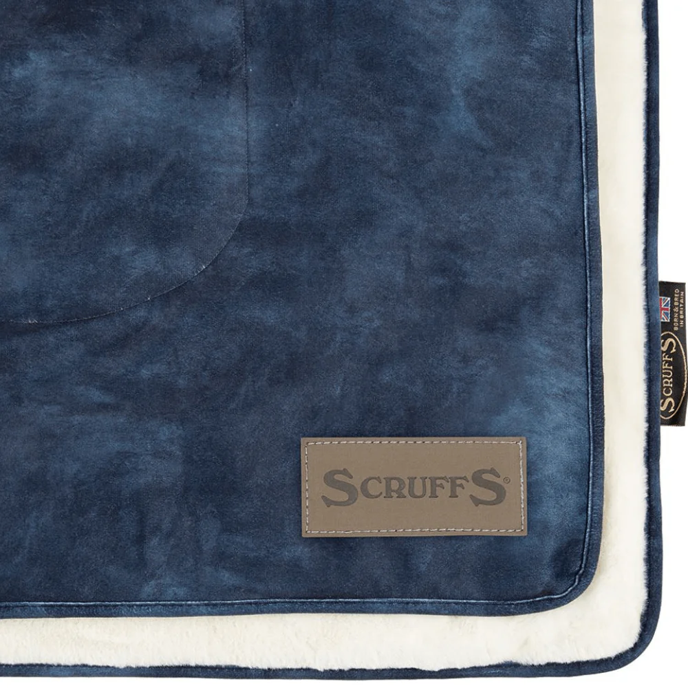 Scruffs Kensington Luxury Reversible Pet Blanket - Image 8