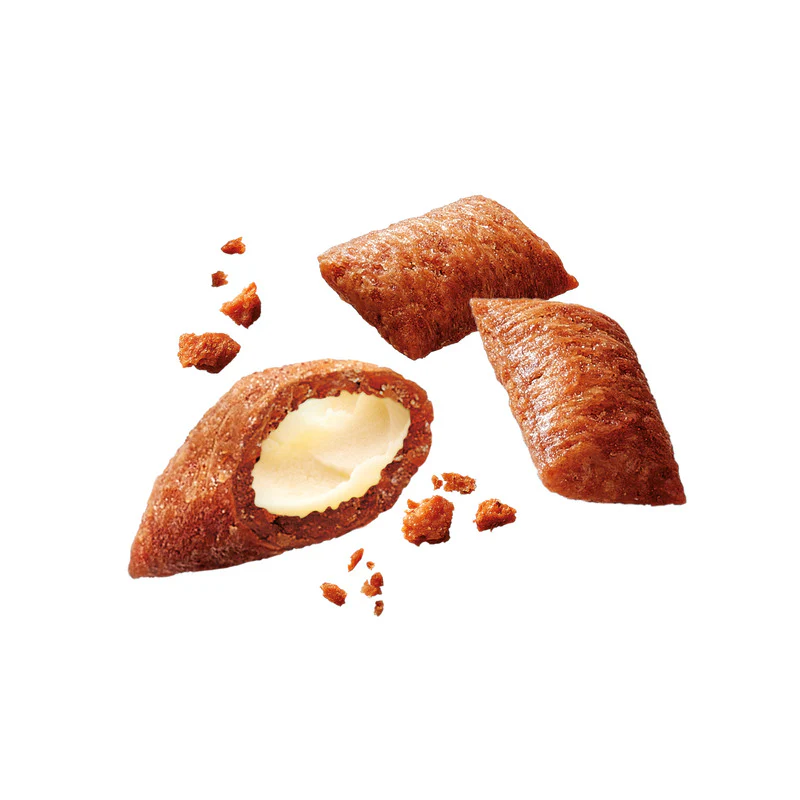 Versele-Laga Lara Pillows with Salmon Happy Fur Treats 60g x 10 - Image 3